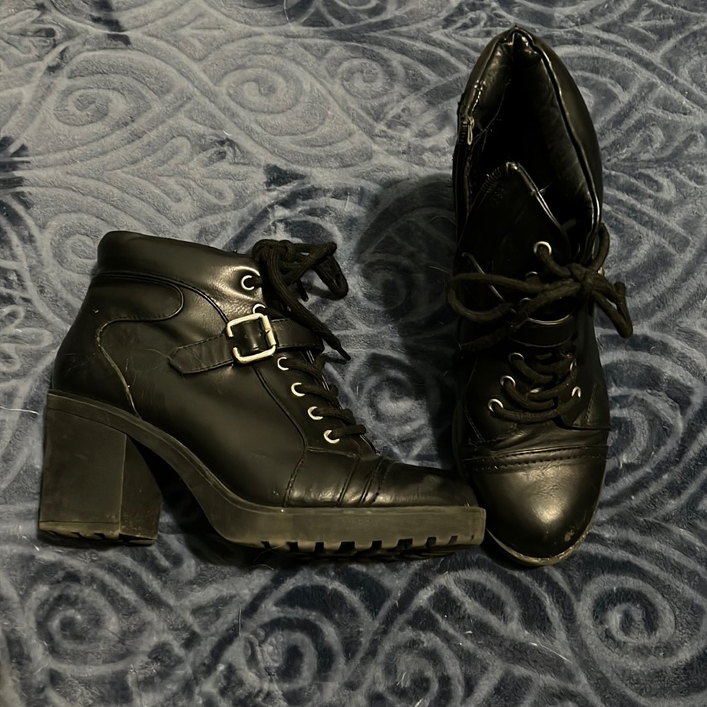 Women’s ankle boots